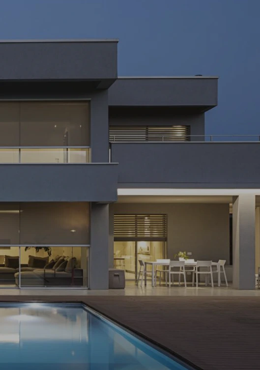 Rolety zewnętrzne i żaluzje NICE – automatyka osłon w systemie Smart Home