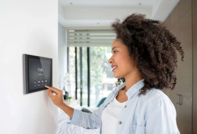 Domofon i kamery NICE – monitoring i bezpieczeństwo zintegrowane z Smart Home