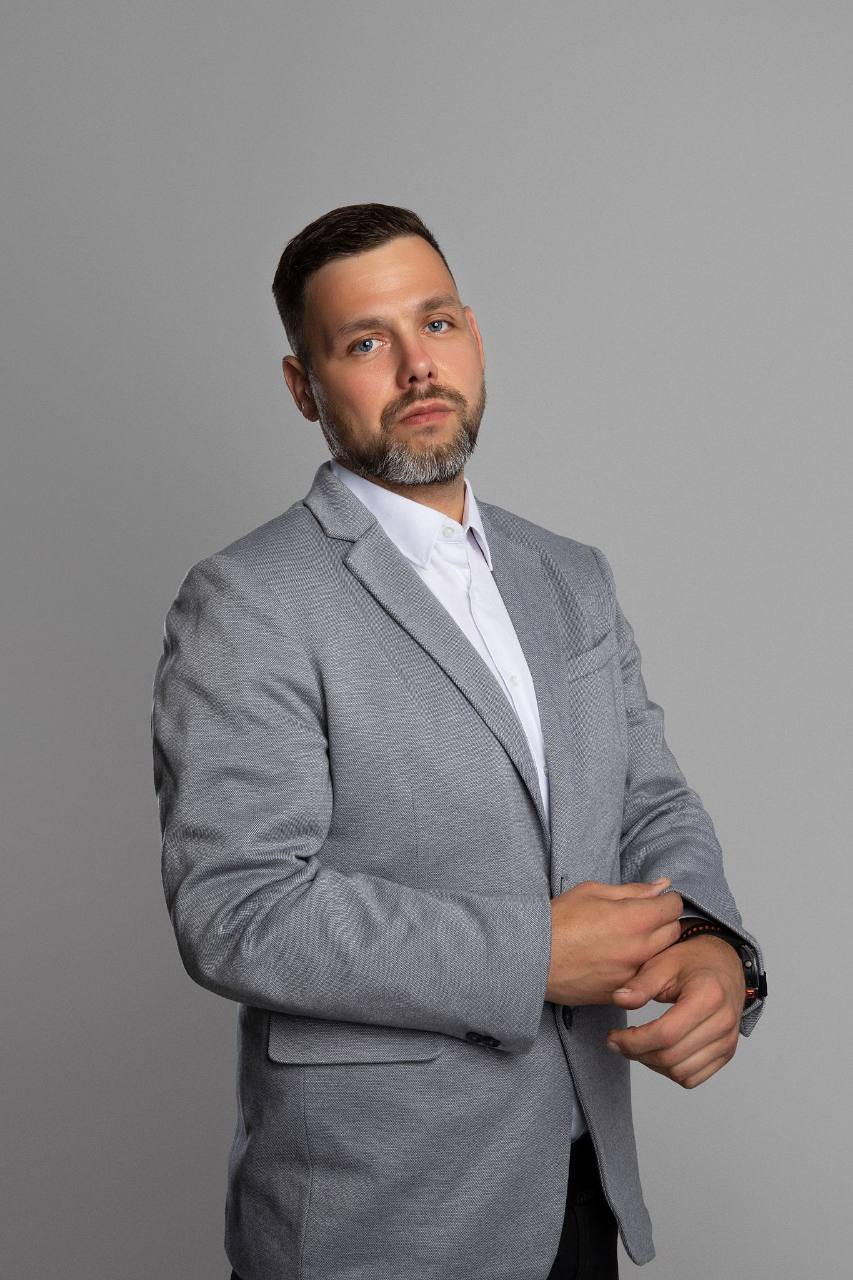 Jakub Rutkowski — Energyhouse